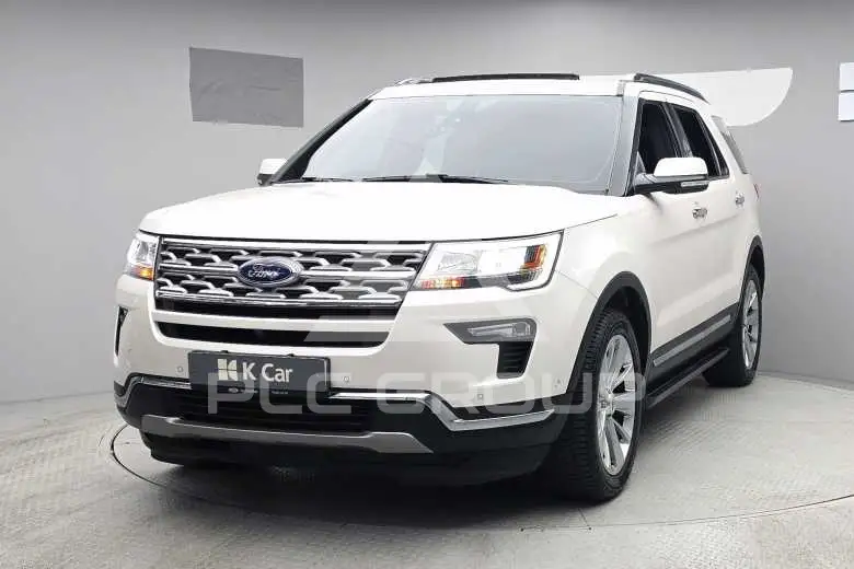 2019 Ford Explorer