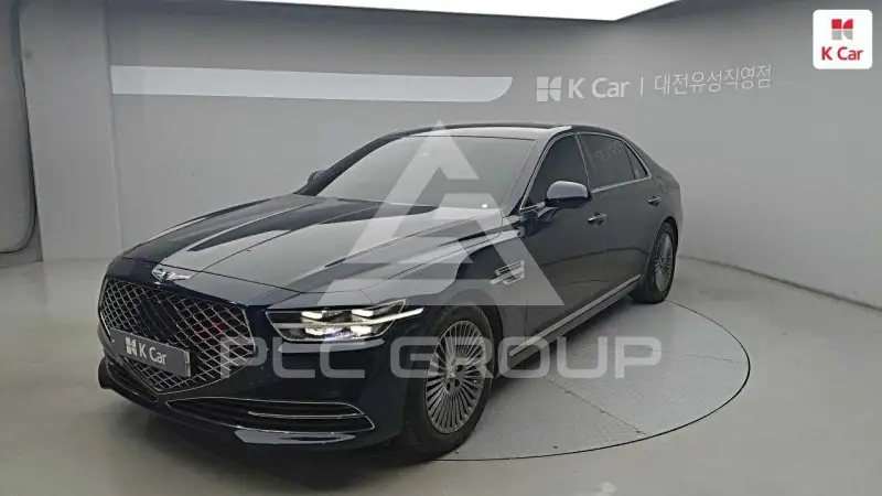 2020 Genesis G90