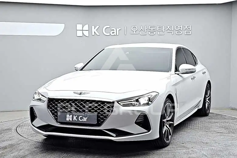 2020 Genesis G70