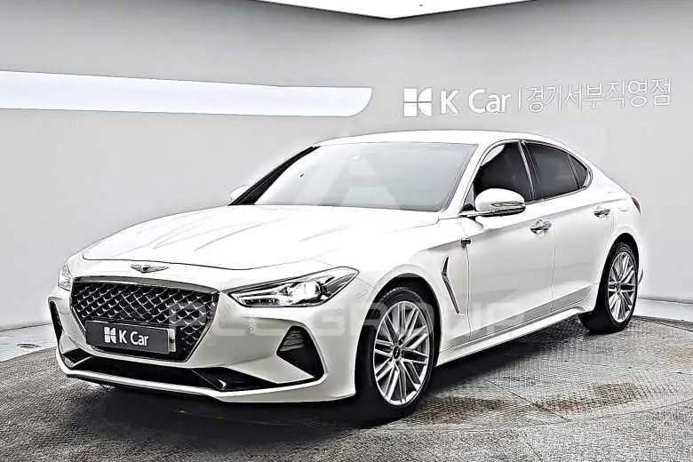 2020 Genesis G70