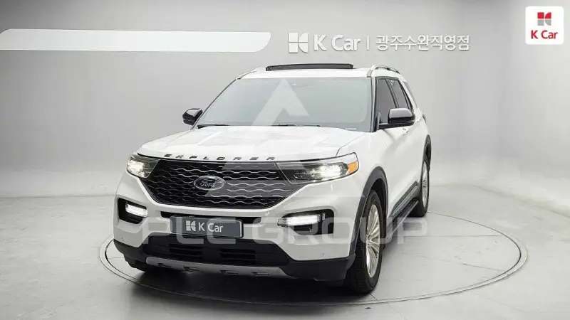 2020 Ford Explorer