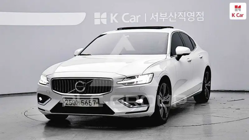 2020 Volvo S60