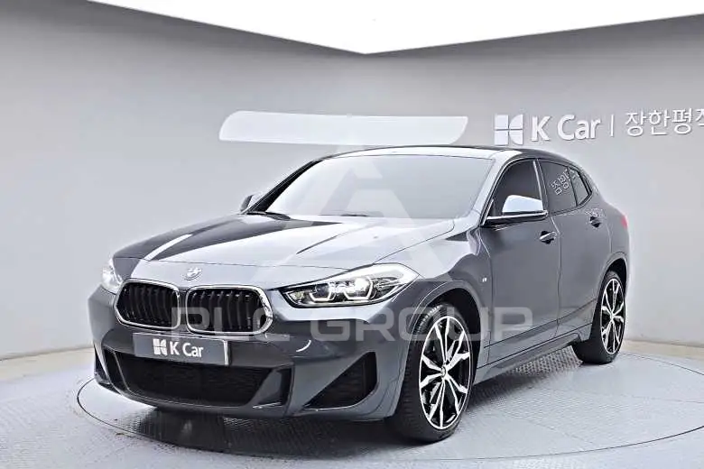 2021 BMW X2