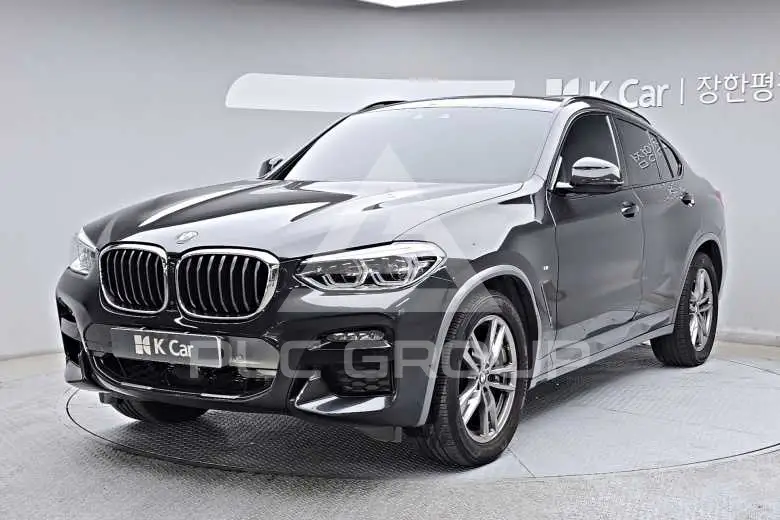 2021 BMW X4