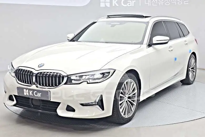 2021 BMW 3 Series