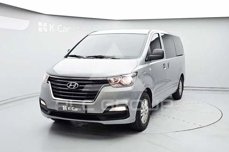 2021 Hyundai Starex