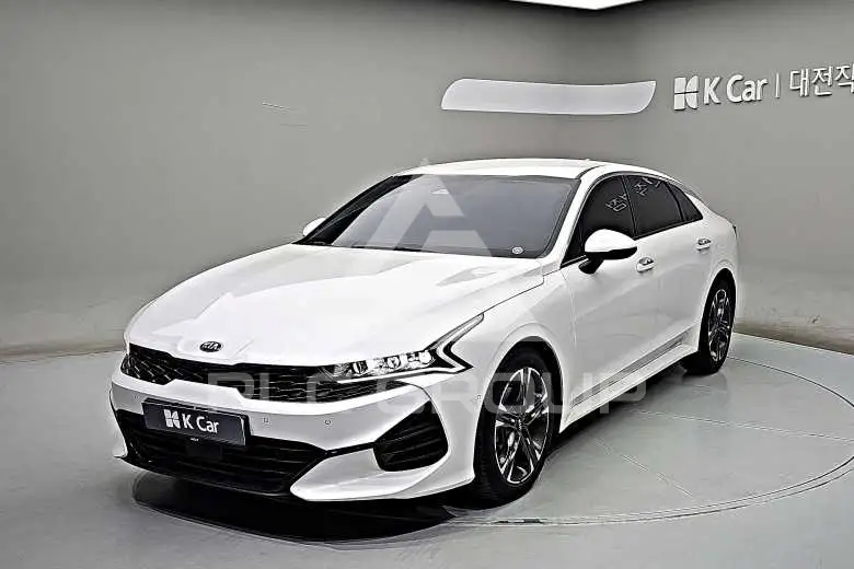 2021 KIA K5