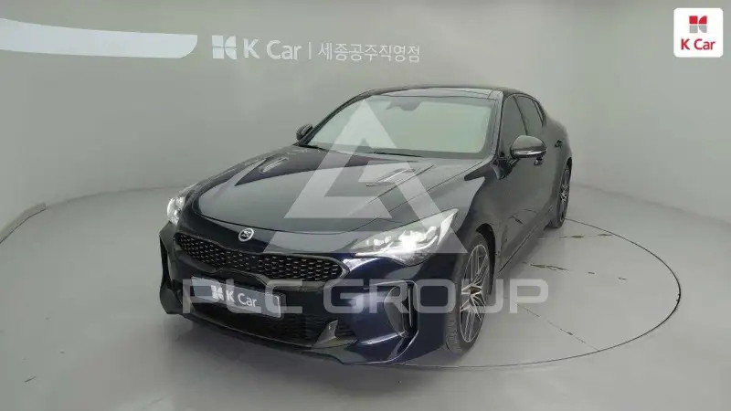 2021 KIA Stinger