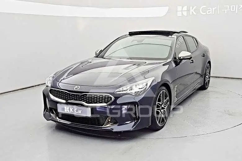 2021 KIA Stinger