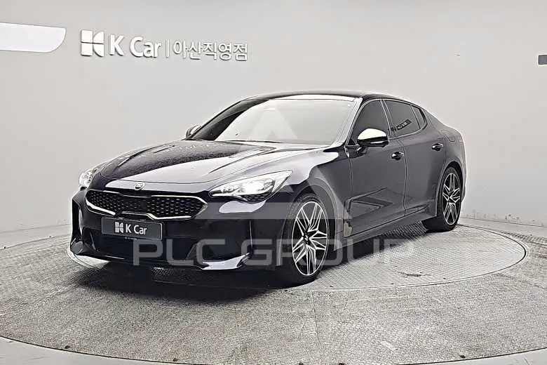 2021 KIA Stinger