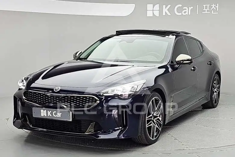 2021 KIA Stinger