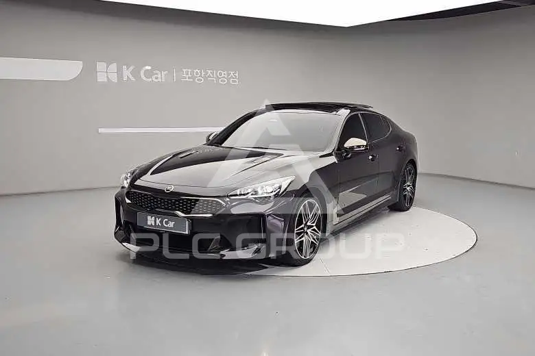 2021 KIA Stinger