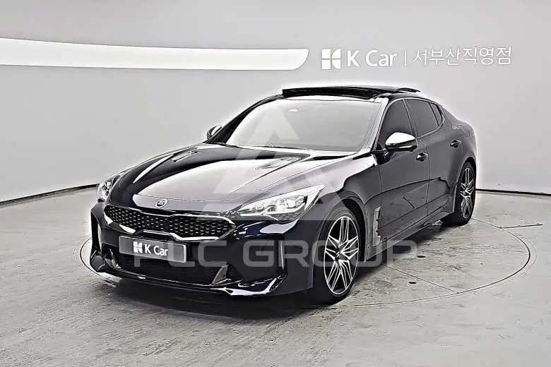 2021 KIA Stinger