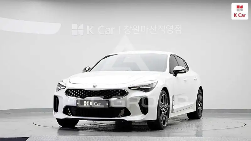 2021 KIA Stinger