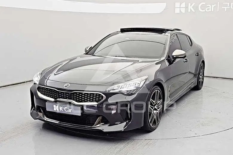 2021 KIA Stinger