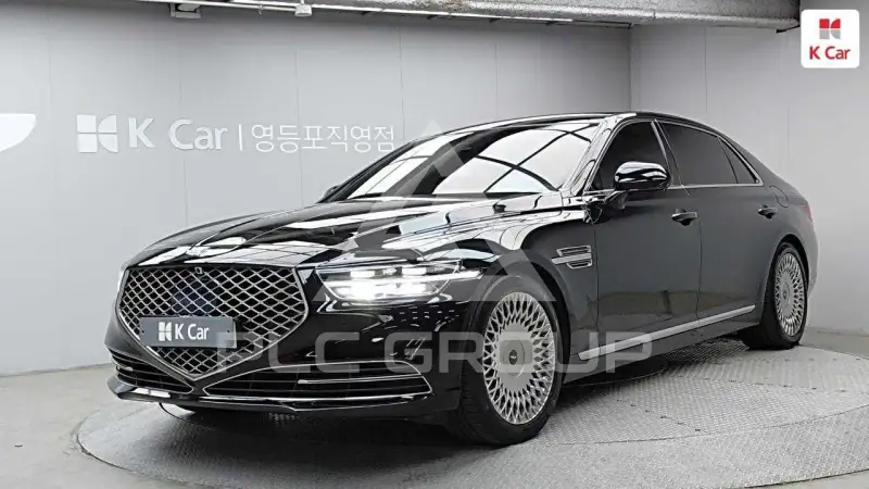 2021 Genesis G90