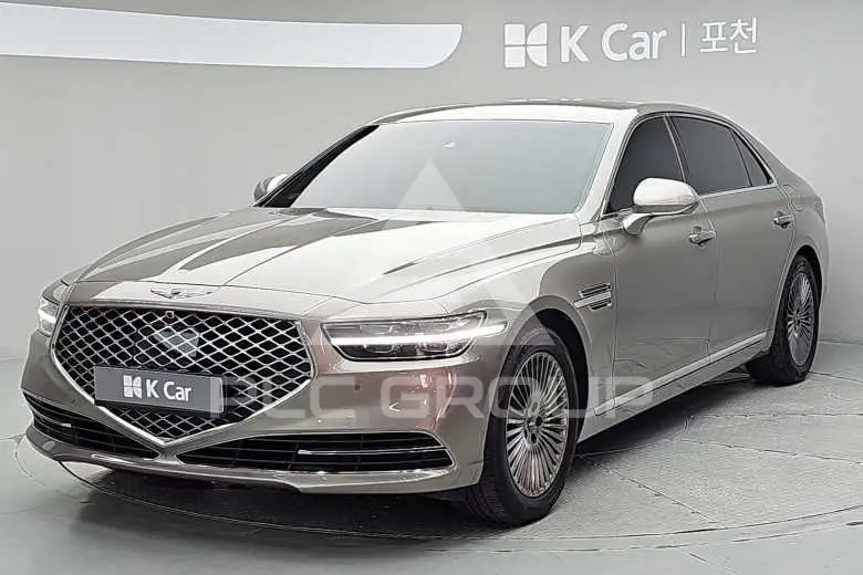 2021 Genesis G90