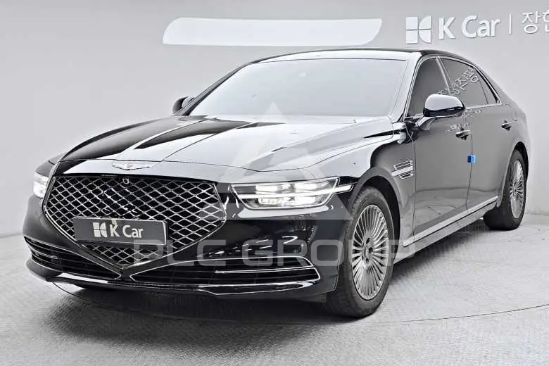 2021 Genesis G90