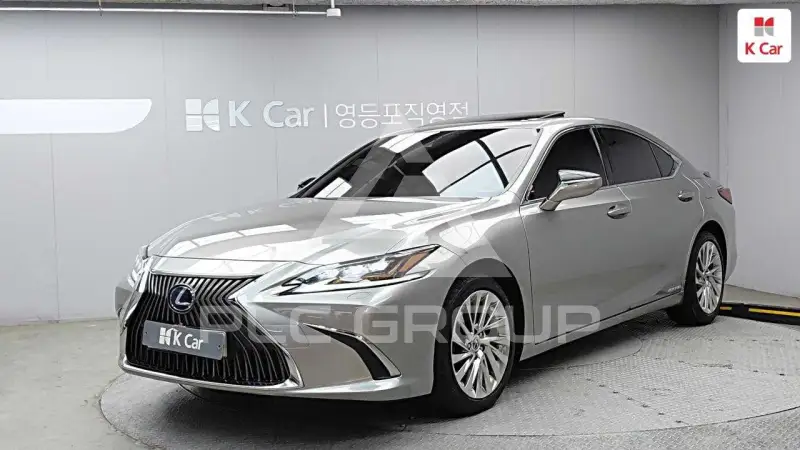 2021 Lexus ES