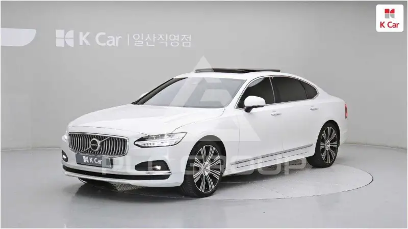 2021 Volvo S90