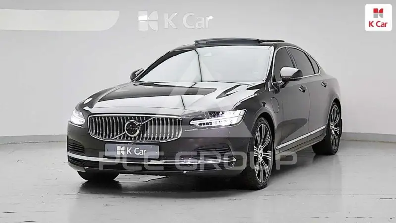 2021 Volvo S90