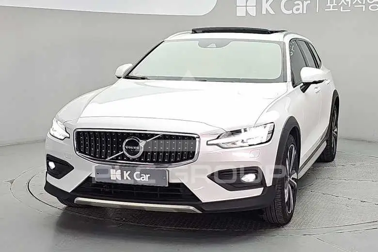 2021 Volvo V60