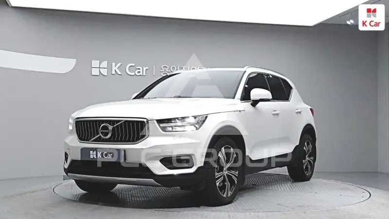 2021 Volvo XC40