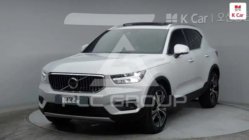 2021 Volvo XC40