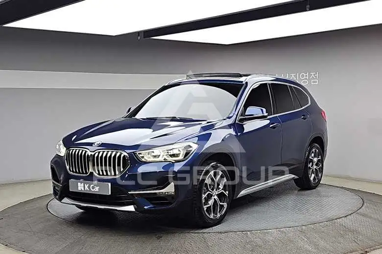 2022 BMW X1