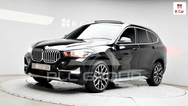 2022 BMW X1
