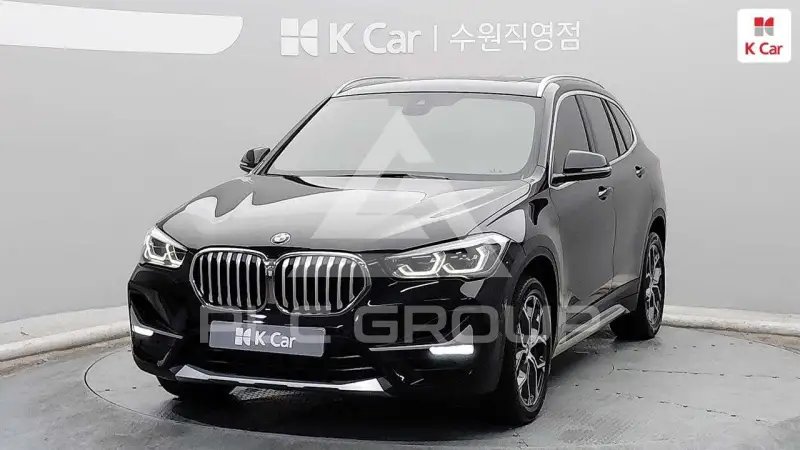 2022 BMW X1