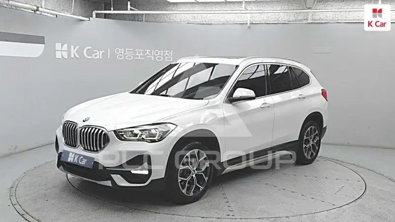 2022 BMW X1