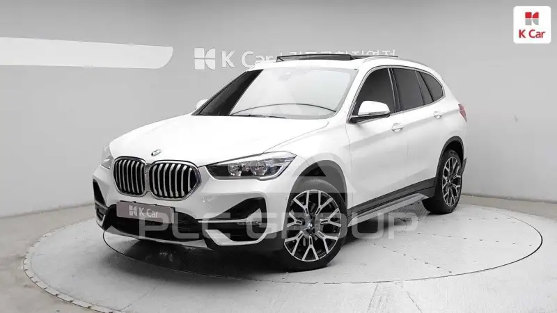 2022 BMW X1