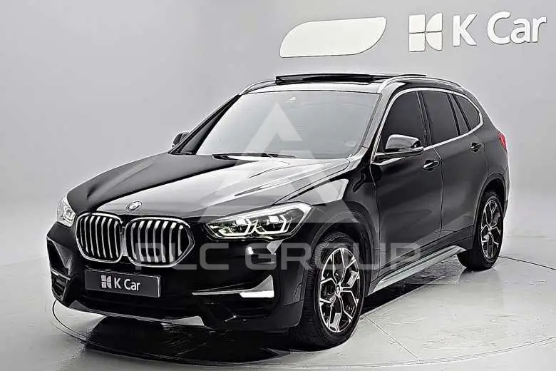 2022 BMW X1