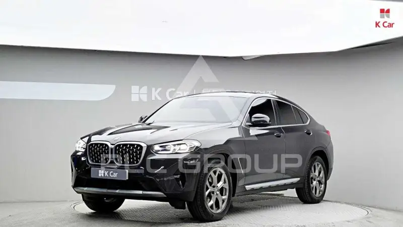 2022 BMW X4
