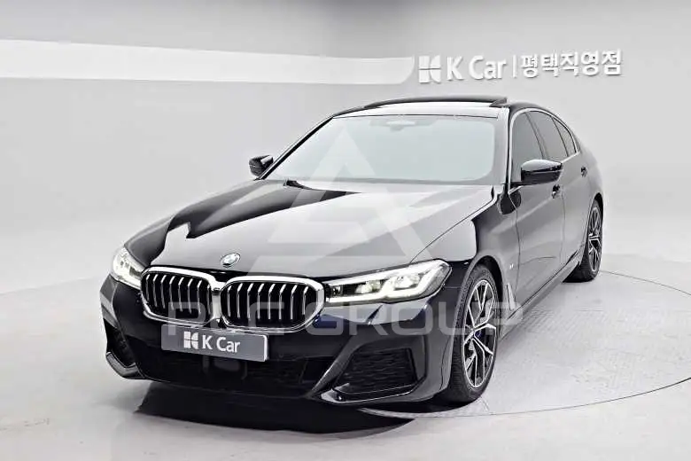 2022 BMW 5 Series