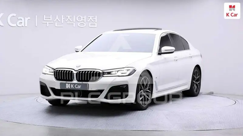 2022 BMW 5 Series