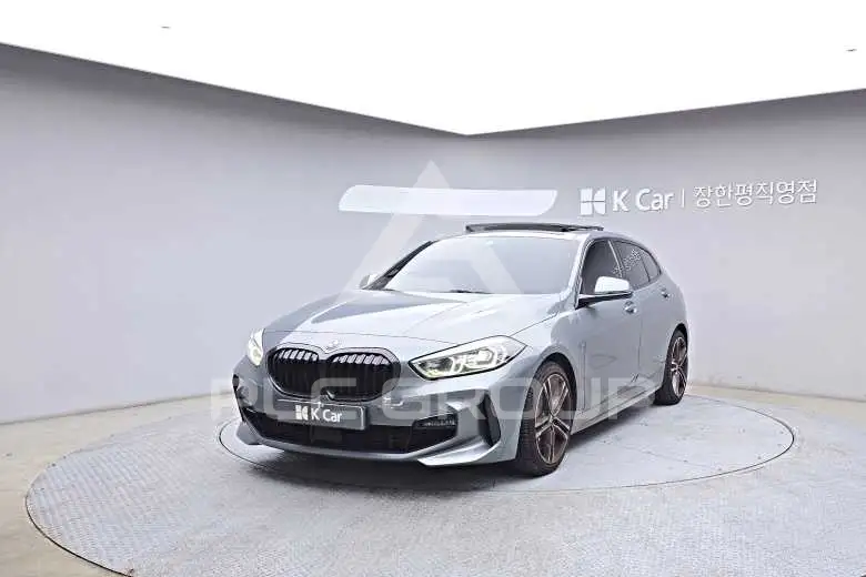2022 BMW 1 series