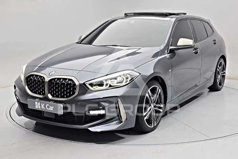 2022 BMW 1 series