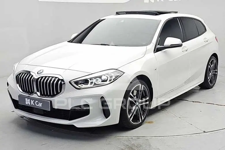 2022 BMW 1 series