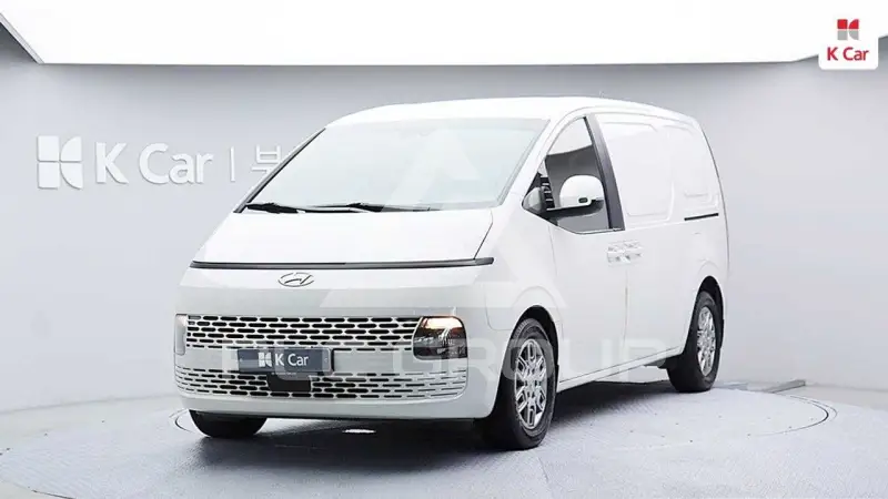 2022 Hyundai Staria