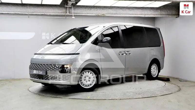2022 Hyundai Staria