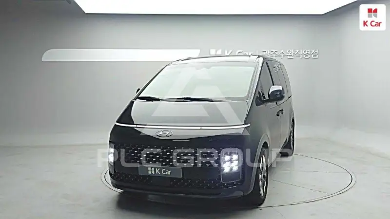 2022 Hyundai Staria