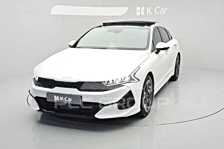 2022 KIA K5