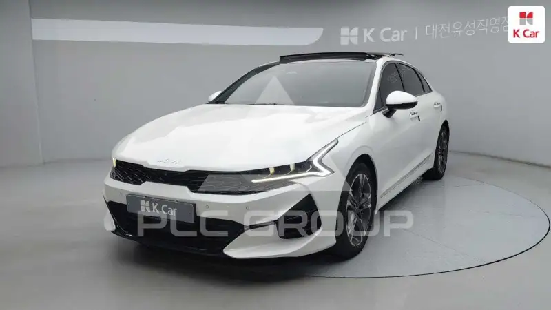 2022 KIA K5