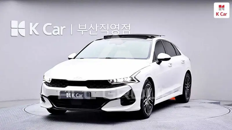 2022 KIA K5
