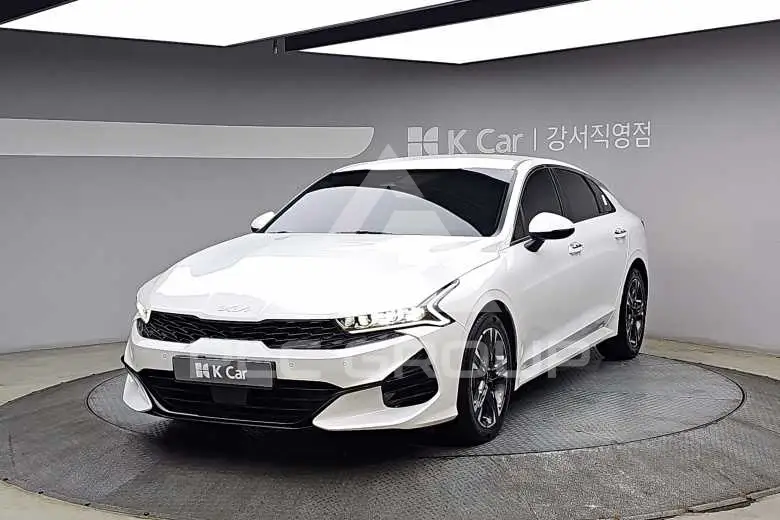 2022 KIA K5