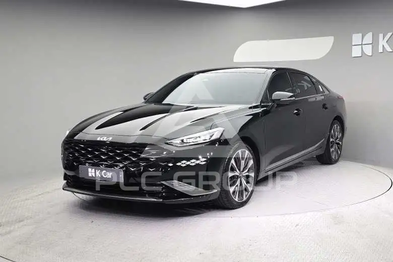 2022 KIA K8