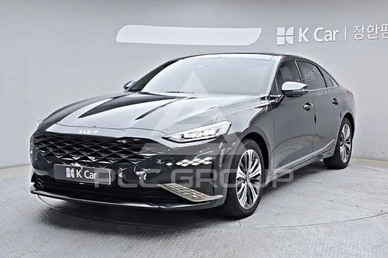 2022 KIA K8