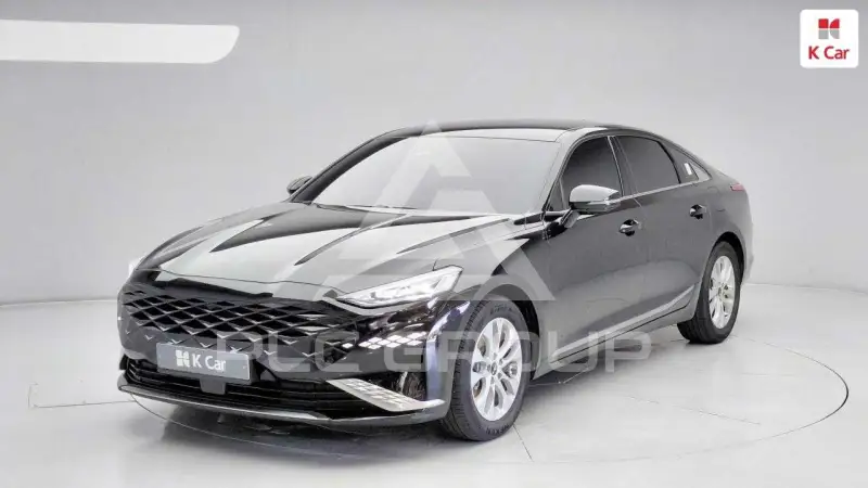 2022 KIA K8